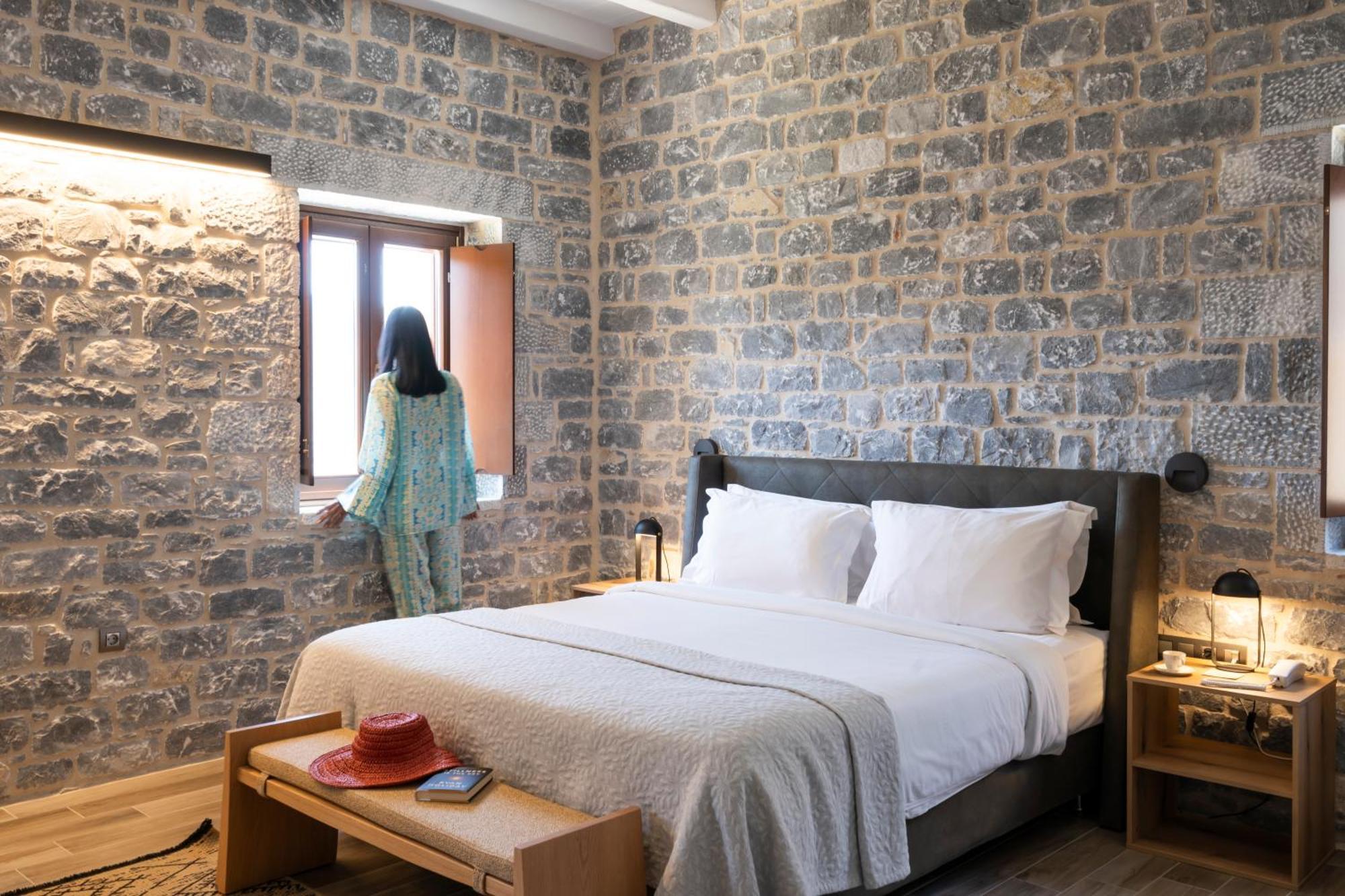 Manifest Boutique Hotel Oitilon Exterior photo